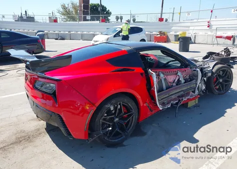 2017 Chevrolet Corvette Z06 z USA, uszkodzony, nr VIN 1G1YS2D61H5607054
